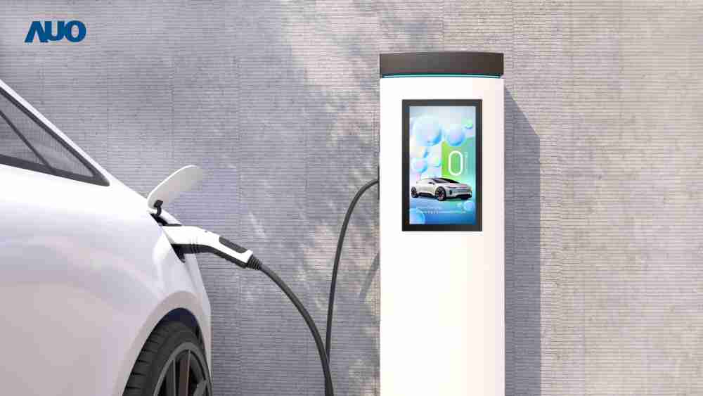 友達〝EVSE車用充電樁解決方案〞專為電動汽車充電樁設計，，，具有高亮度、、克服戶外艱難環境的耐溫、、耐紫外線等特性，，並搭載散熱性及擴充性強的高效能工業電腦，，，，可實現人機互動訴求，，如資訊顯示、、、、支付等應用